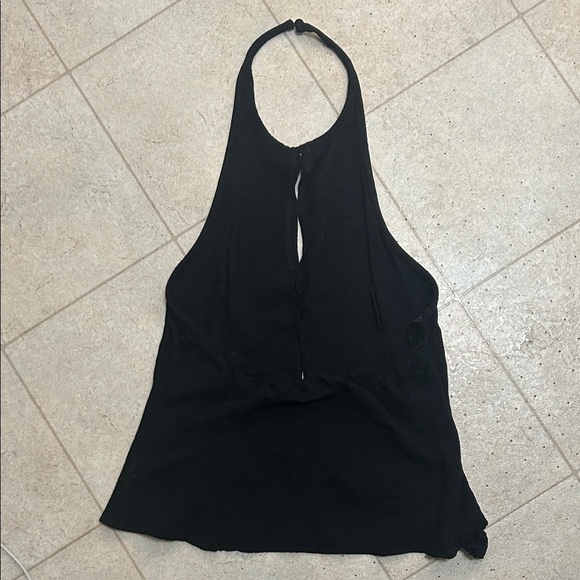 Elegant Black Halter Top with White Bow Accents - Picture 3 of 3